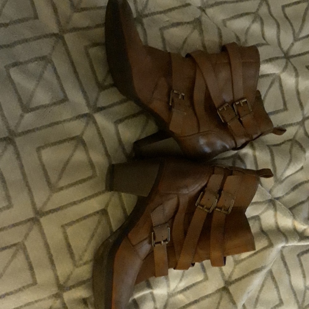 Boots worn once